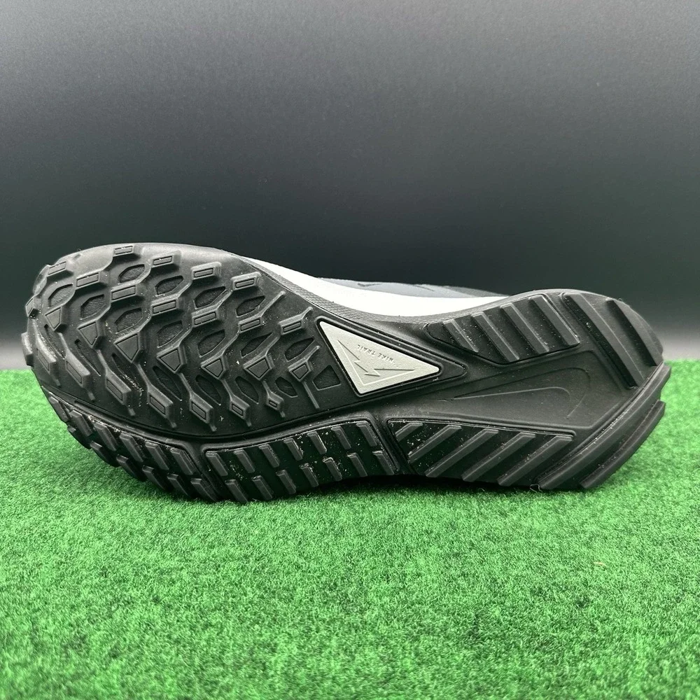 Women's 8.5 - Nike Pegasus Trail 4 GORE-TEX Running Black Grey DJ7929-001 - Picture 5 of 6